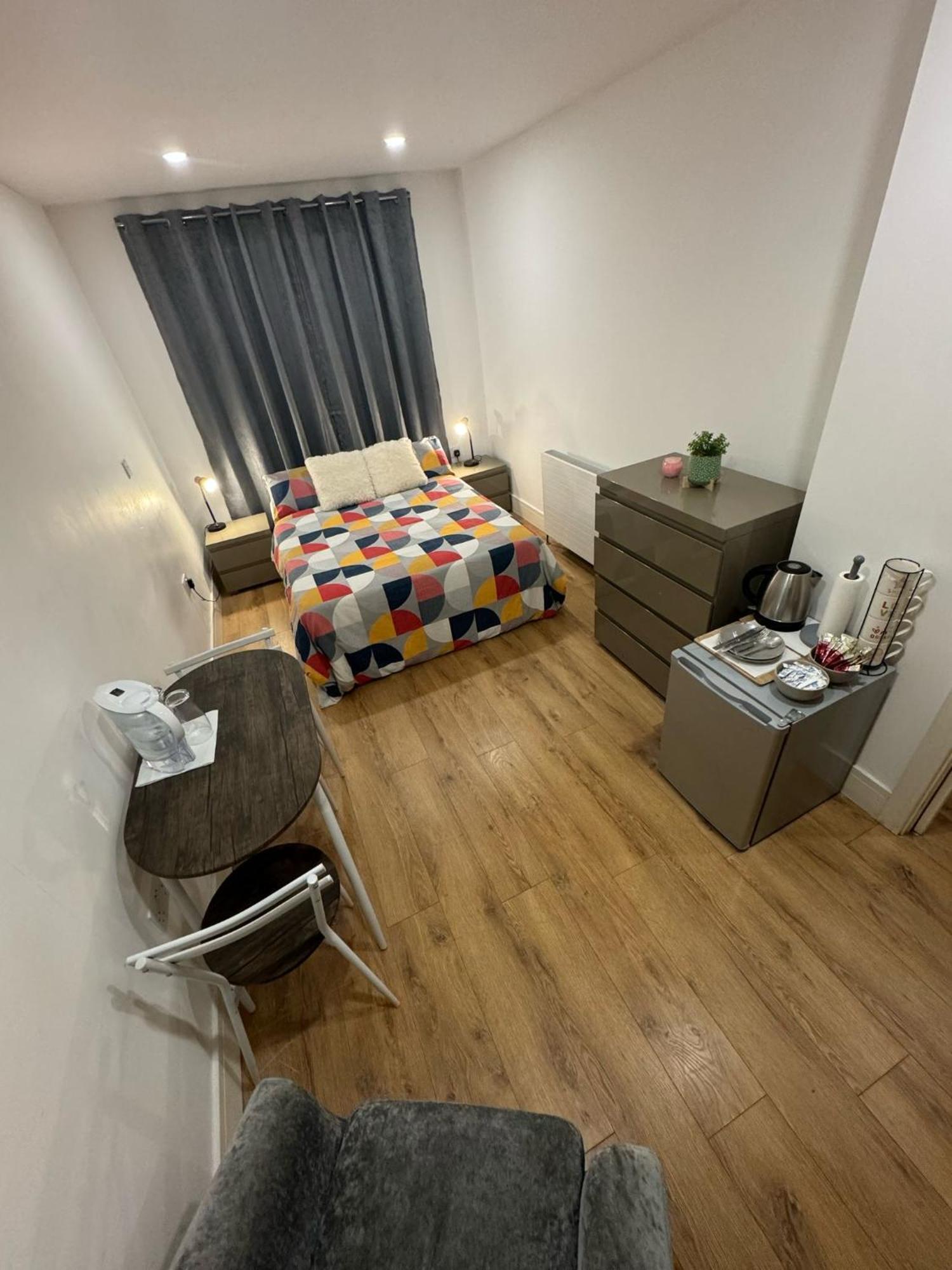 King Azim Court Apartment London Ngoại thất bức ảnh
