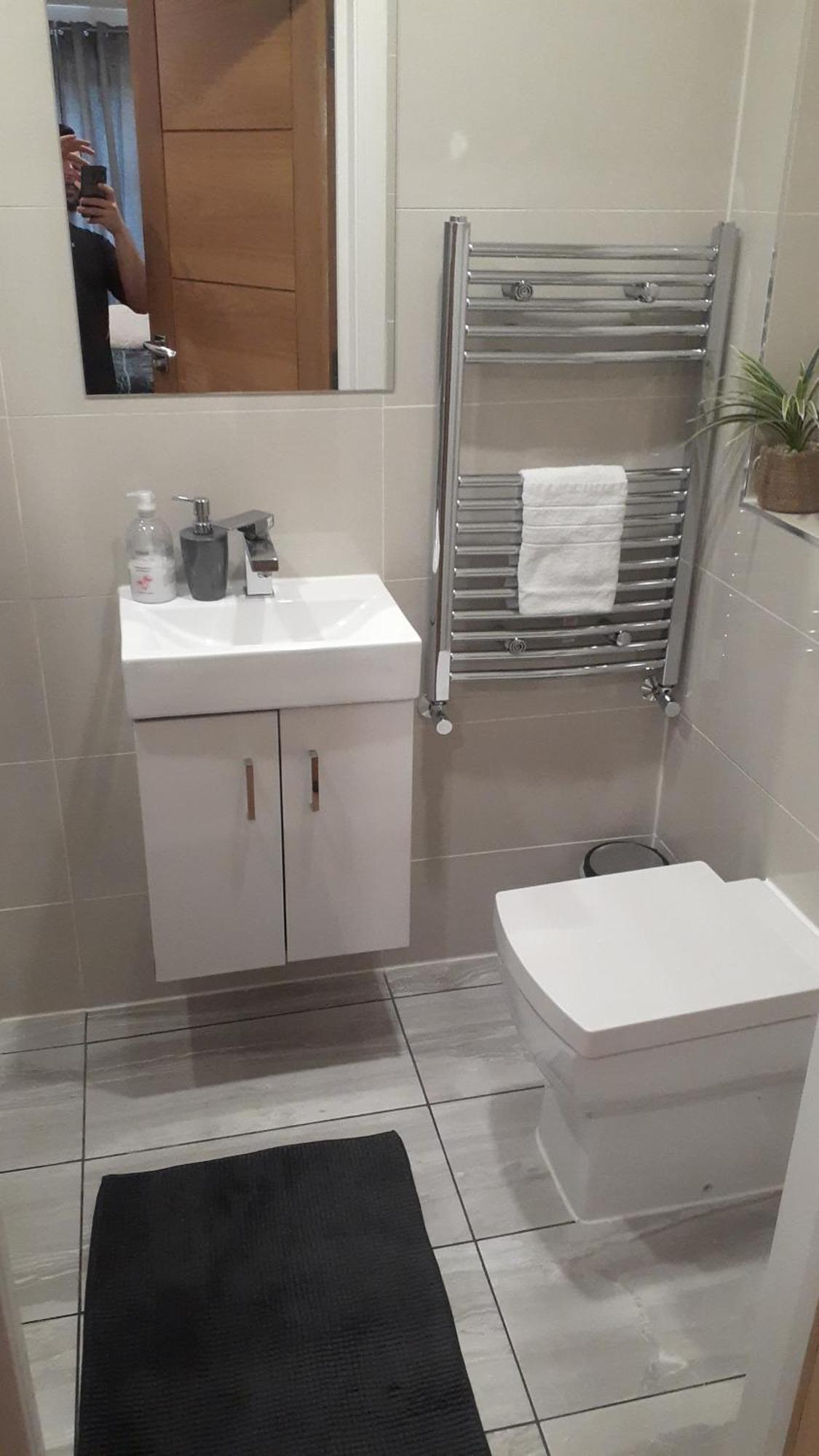 King Azim Court Apartment London Ngoại thất bức ảnh
